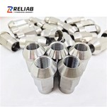Bánh xe hợp kim titan Lug Nut cho xe hơi